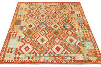 A Kilim carpet, ca. 304 x 208 cm.