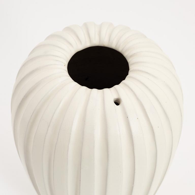 Vicke Lindstrand, an earthenware vase, Upsala Ekeby.