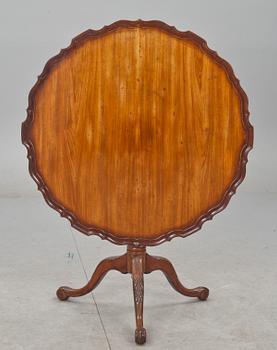 FÄLLBORD. England, 1800-talets första hälft.