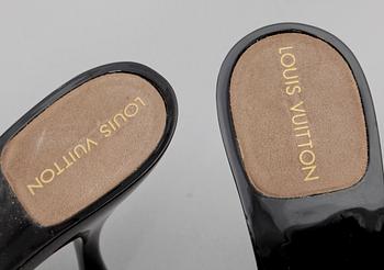 LOUIS VUITTON, slip-in.