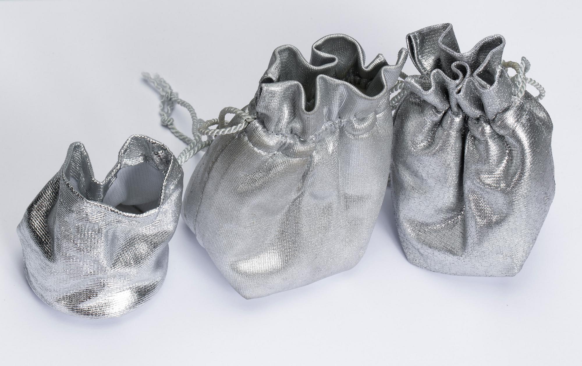 RINGAR, 2 st SAMT HALSKEDJA, sterlingsilver, Björn Weckström, Lapponia, Finland. Totalvikt ca 49 g.