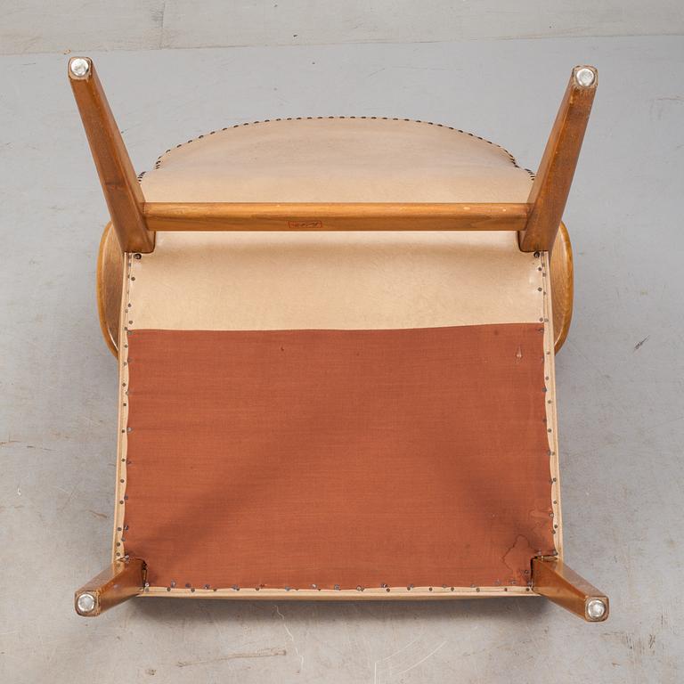 KARMSTOLAR, ett par. Modell nr 1522. Axel Larsson, Svenska Möbelfabrikerna Bodafors, 1930-tal.