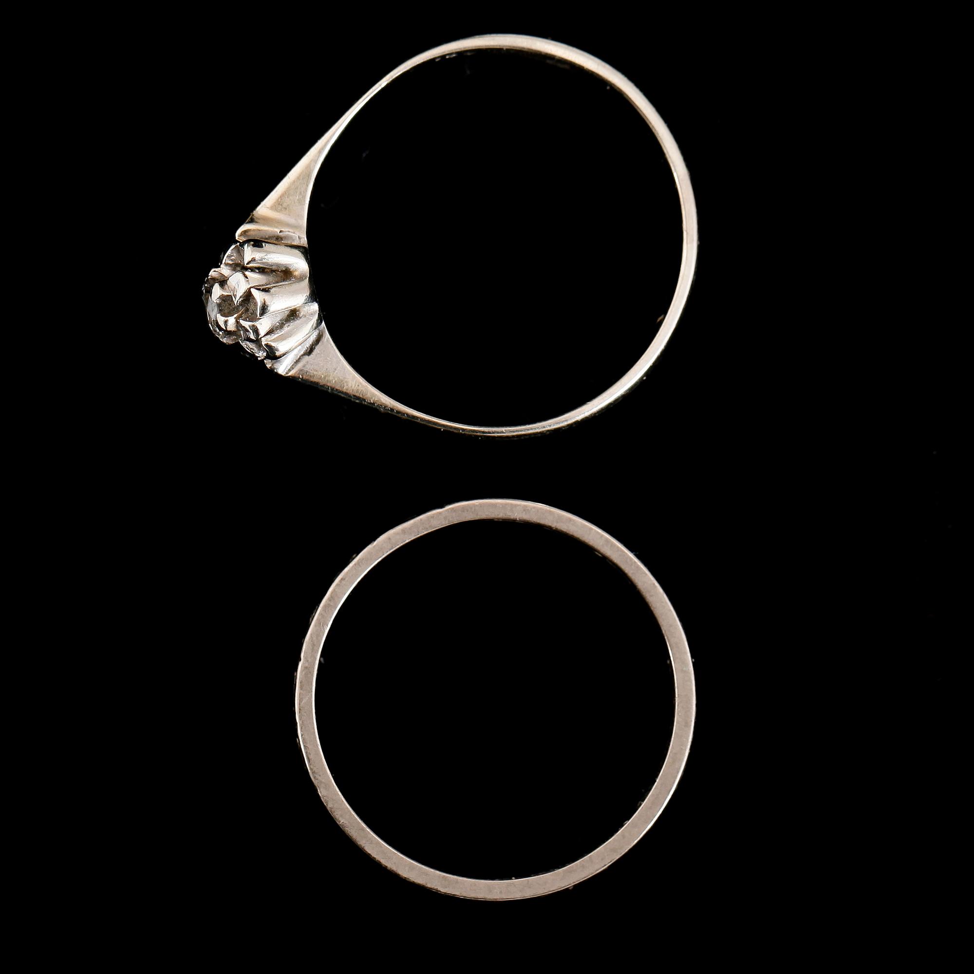 RINGAR, 2 st, 18K vitguld, diamanter.