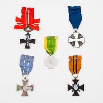 MEDALJER, 5 st, bla Frihetskorset daterat 1941, Finland.