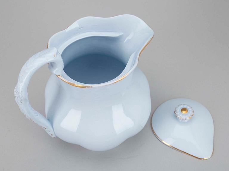 JUG WITH LID.