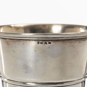 Cup/vase, silver, Anders Nilsson, Lund, 1914.