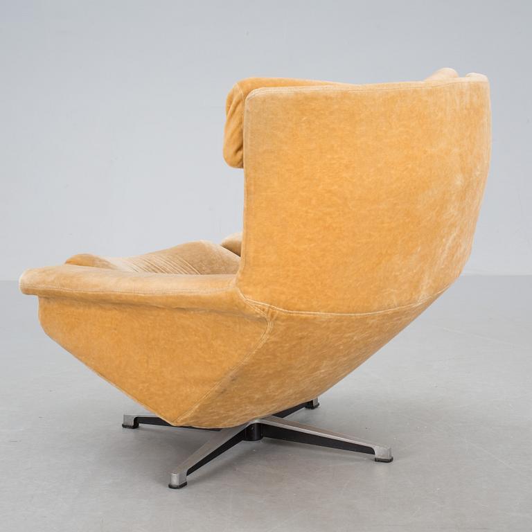 FÅTÖLJ, 1900-talets andra hälft.