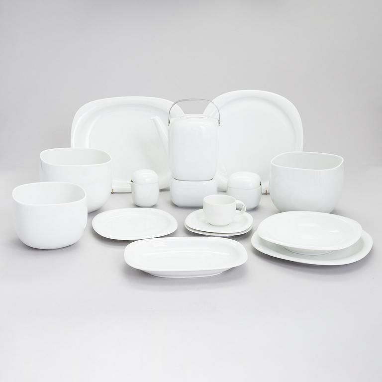 TIMO SARPANEVA, A 49-piece 'Suomi' tableware set in porcelain, Rosenthal Studio-linie, 1987-88. Design year 1976.