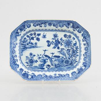 Stekfat, kompaniporslin, Kina, Qingdynastin, Qianlong (1736-95).