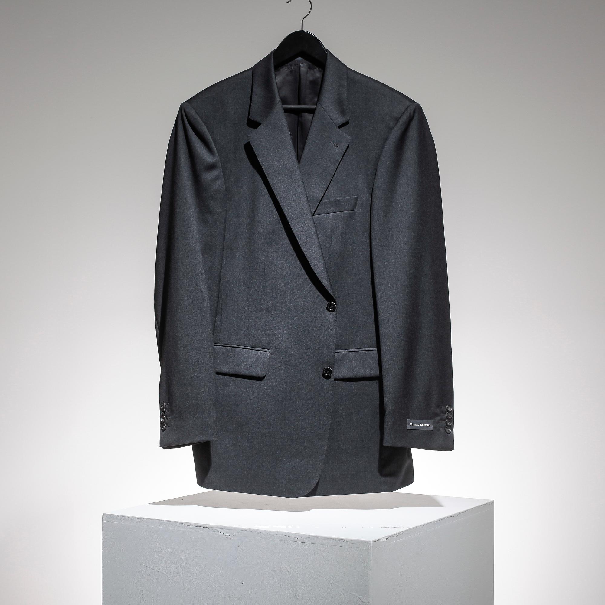 SUIT, Eduard Dressler, size 50.