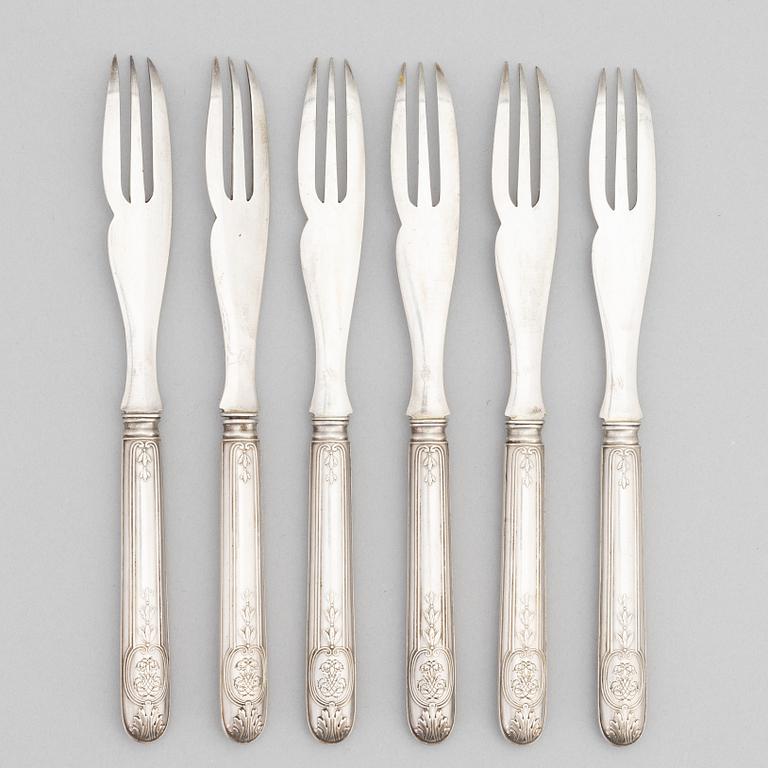 A set of twelve French silver lobster cutlery, 19th century.