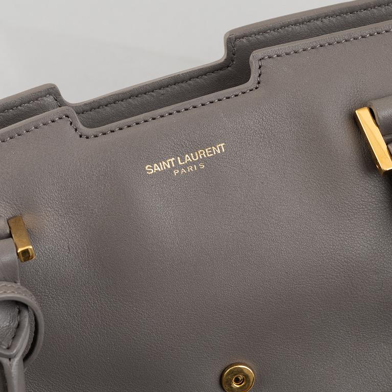 Saint Laurent, a 'cabas' handbag.