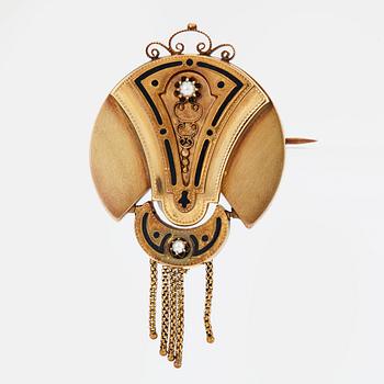 A BROOCH.