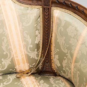 Bergere, fåtölj, Louis XVI-stil, Frankrike, omkring 1900.