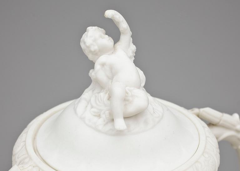 URNA, parian, Gustavsberg, 1800-tal.