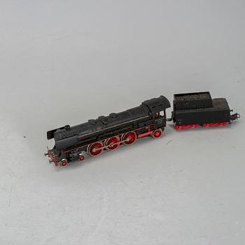 MÄRKLIN, H0, Lok, vagnar och räls.