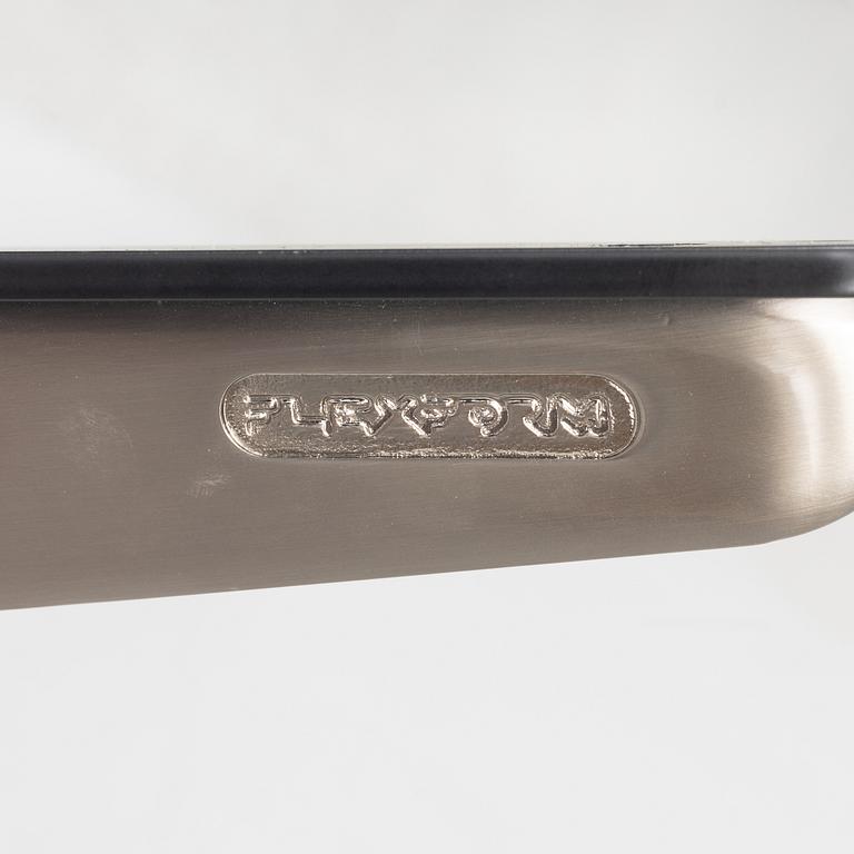 Antonio Citterio, dining table "Zefiro", Flexform, Italy, contemporary.