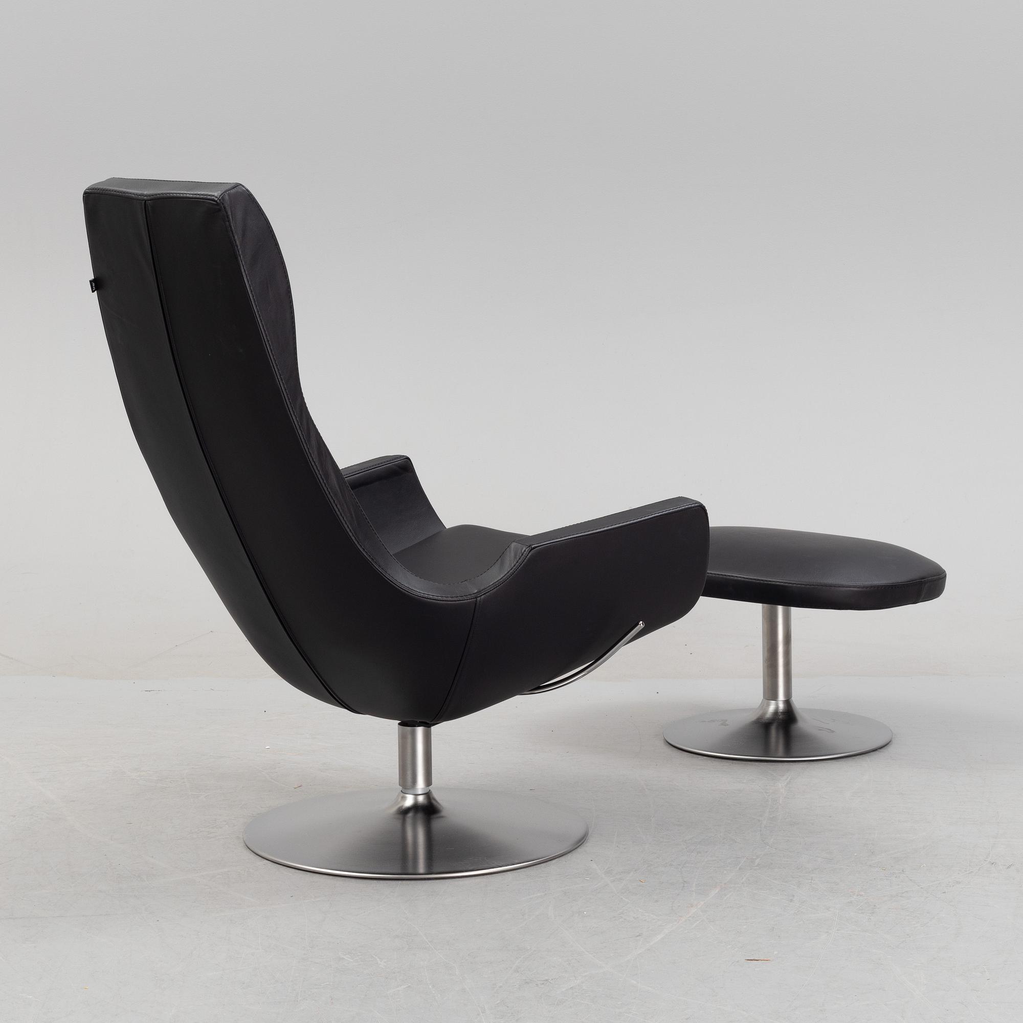 A 'Clipper' lounge chair with stool by Carl-Henrik Spak for Ire.