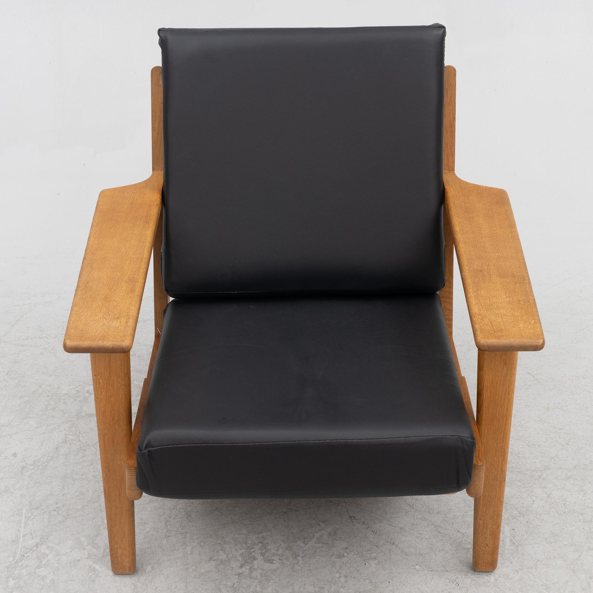 Hans J Wegner, a lounge chair, 'GE 290', Getama, Gedsted, Denmark.