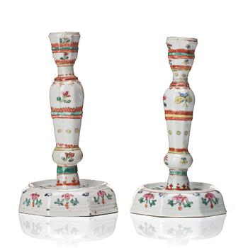 782. Two famille rose candle sticks, Qing dynasty, 18th Century.