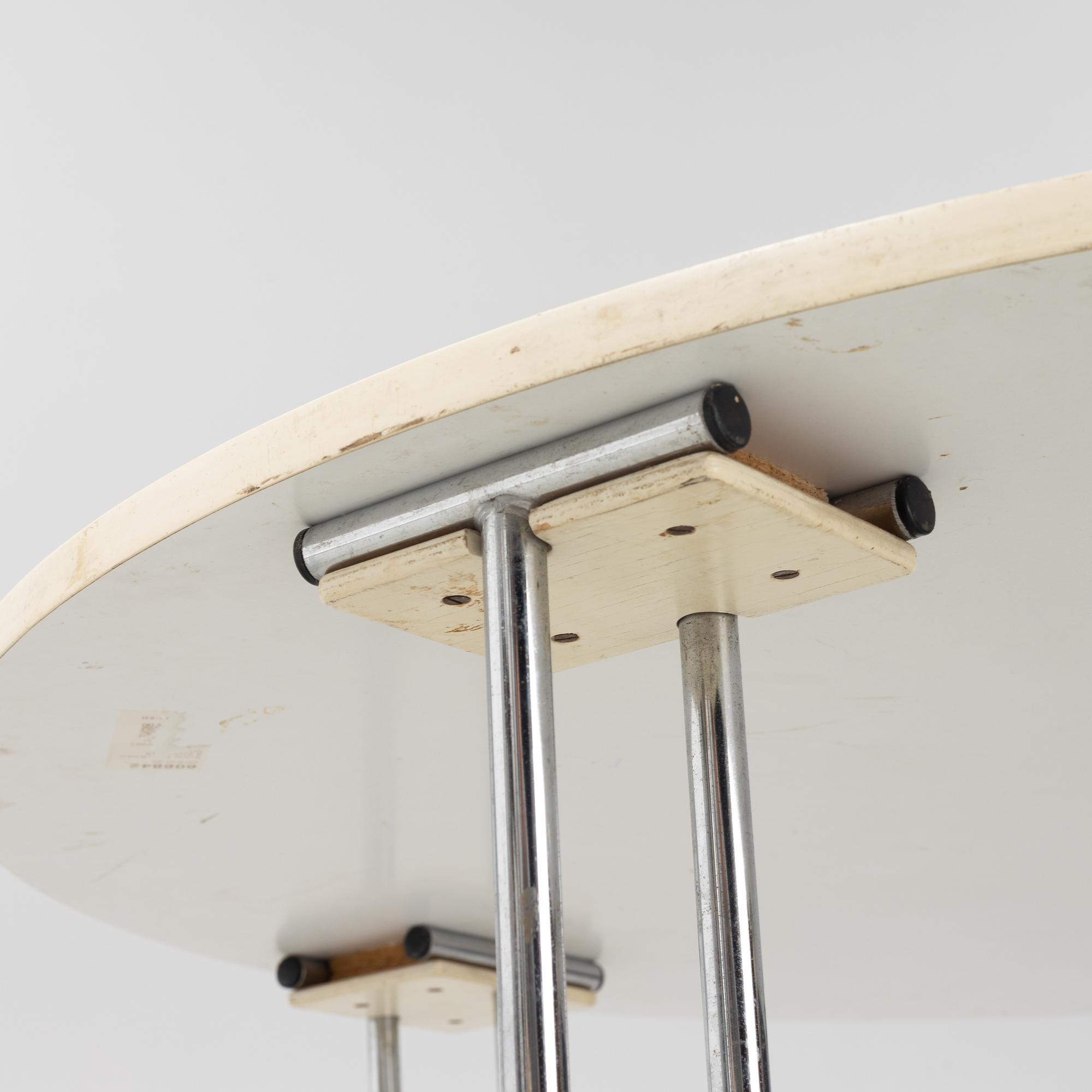 A round 'Formula' table by Ruud Ekstrand & Christer Norman for Dux, 1960s/70s.