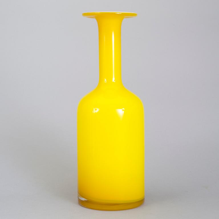 A OTTO BAUER GLASS VASE, Holmegaard, from the 1970th.