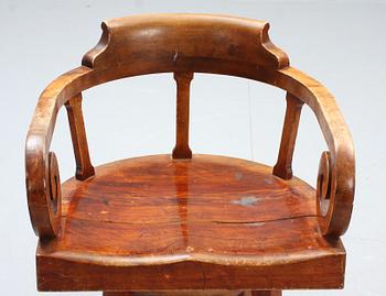 SKRIVBORDSSTOL, Karl Johanstil, 1900-talets början.