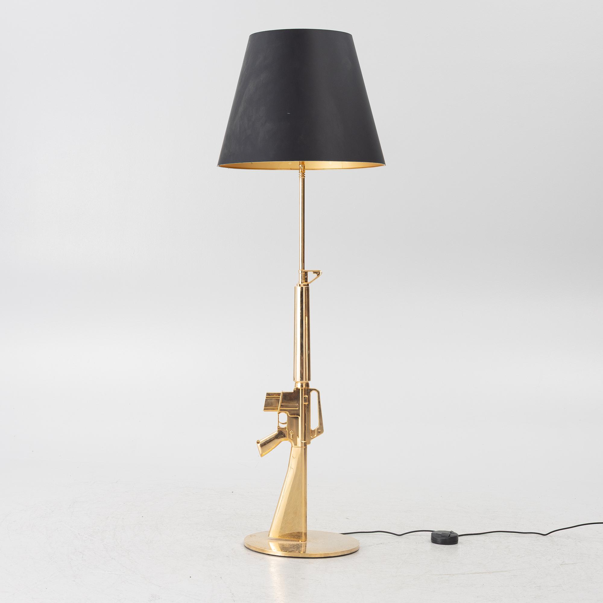 Philippe Starck, golvlampa, "Lounge Gun M 16" för Flos, 2000-tal.