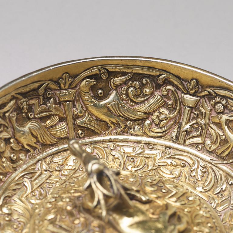 Skål, omärkt, delvis förgyllt silver, sannolikt Serbien 1600-tal.