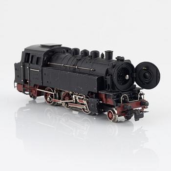 Märklin, a model TP 800 steam locomotive, gauge H0, 1940s/50s.