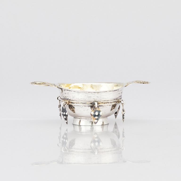 A Swedish early 19th century parcel-gilt silver brandy-bowl, marks of Johan Westerberg, (1807-1829) Piteå.