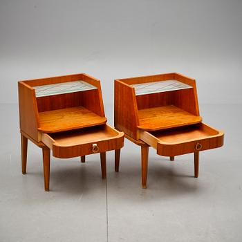 SÄNGBORD, ett par, 1900-talets första hälft.