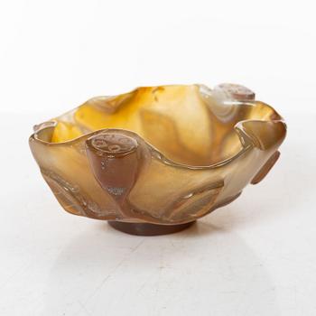 A Chinese agate 'lotus' bowl / brush washer, 20th century.
