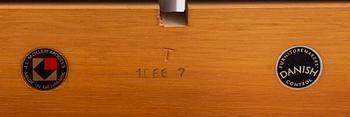 MÖLLER MODELS, matbord, palisander, 1960-tal, Cites-intyg medföljer.