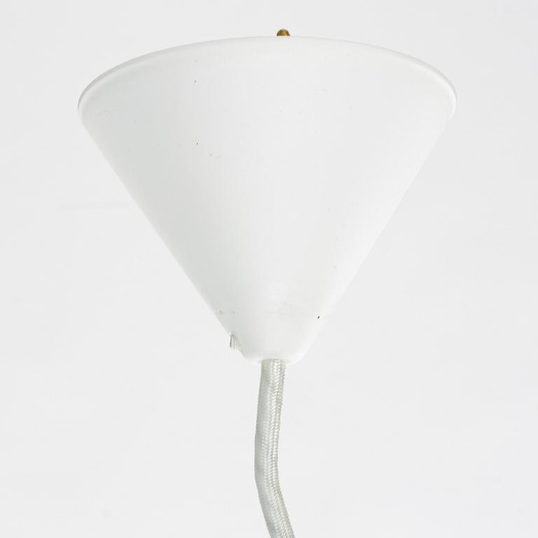 Poul Henningsen, taklampa, "Charlottenborg PH 5-4,5", Louis Poulsen, Danmark.