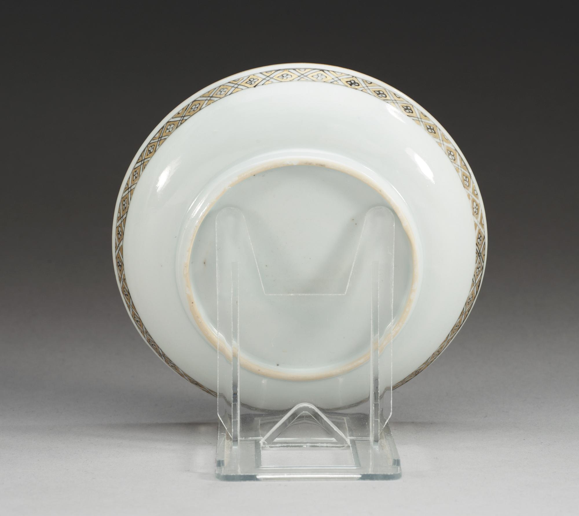 ASSIETTE, kompaniporslin. Qing dynastin, Qianlong (1736-95).