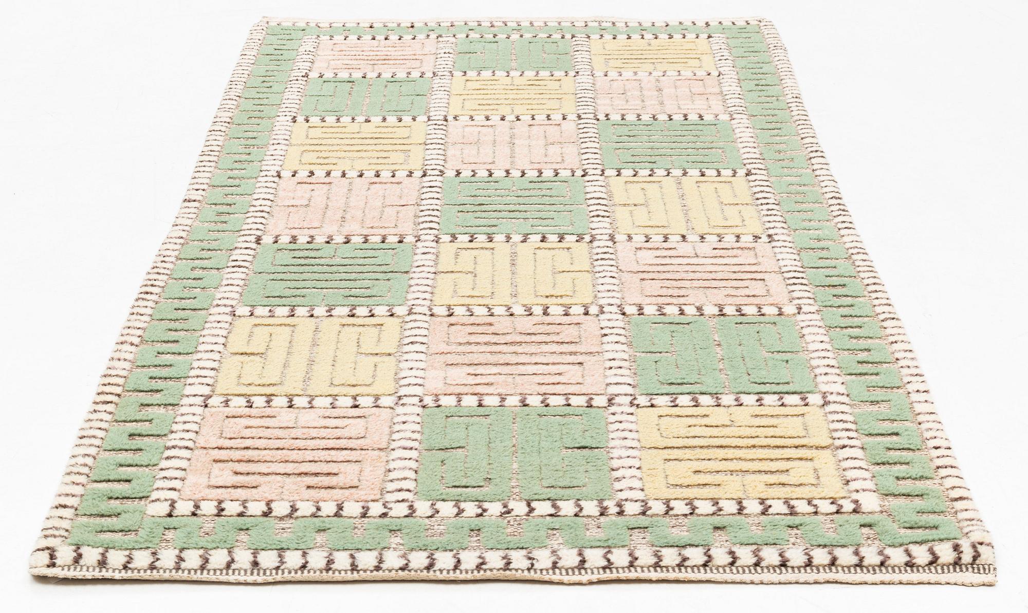 Märta Måås-Fjetterström, matta, "Ursula", reliefflossa, ca 250,5 x 132,5-134 cm, signerad MMF.