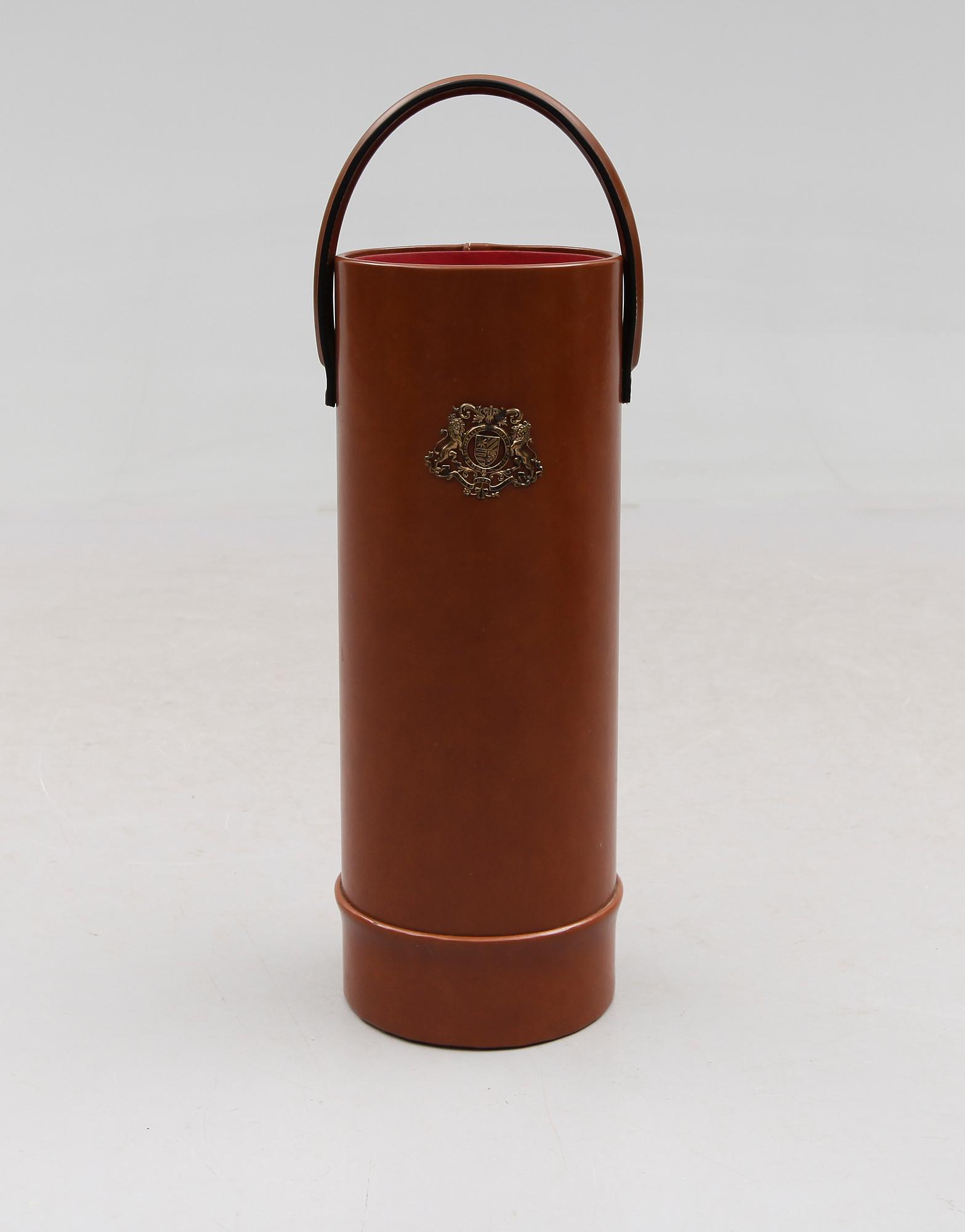 PARAPLYSTÄLL, Carlo, 1900-talets andra hälft.