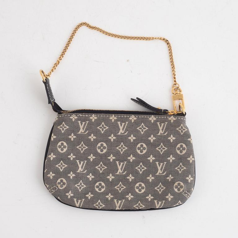 Louis Vuitton, "Mini Lin Pochette", 2011.