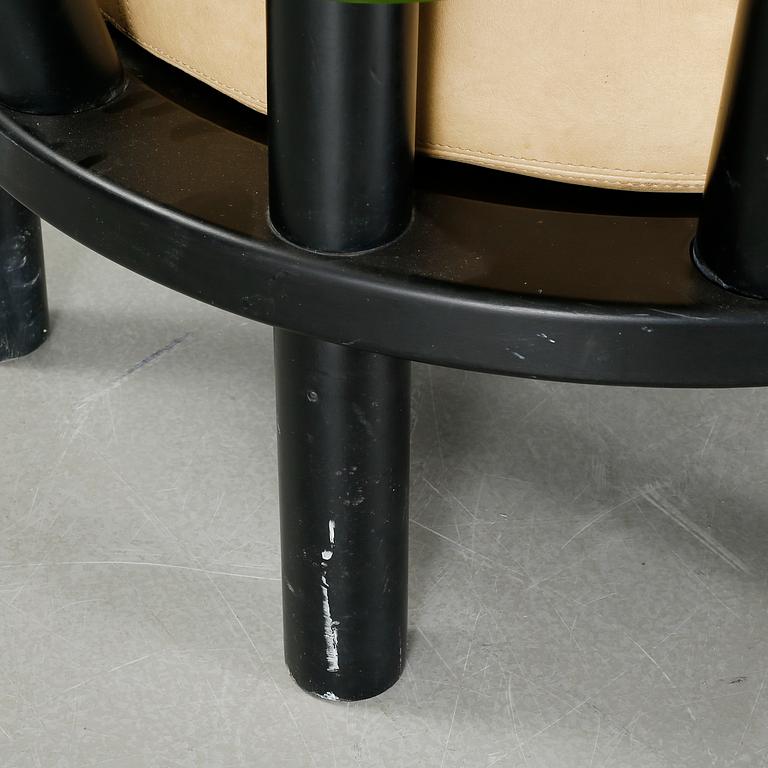 PETER OPSVIK, fåtölj, "Globe", Stokke Møbler, modell i produktion från ca 1985.