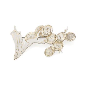 487. Wiwen Nilsson, brosch, sterlingsilver, i form av en kvist, Lund 1960.