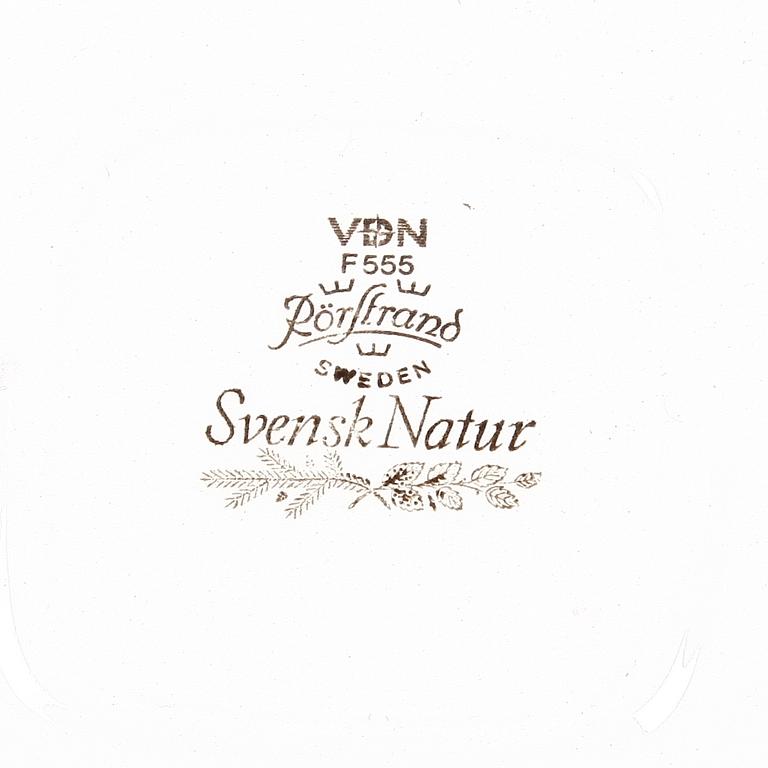 MATSERVIS, 104 delar. Porslin. "Svensk natur", Rörstrand.