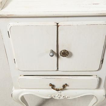 Sängbord, 1900-talets mitt.