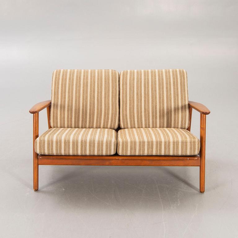 Hans J Wegner, soffa, "GE233/2",  Danmark, 1950-60-tal.
