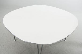 MATBORD, "Supercirkel", Bruno Mathsson & Piet Hein, Fritz Hansen. 1984.