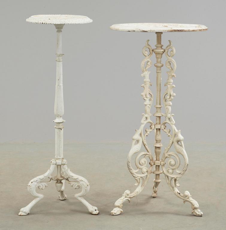 TRÄDGÅRDSBORD, 2 st, 1900-tal.