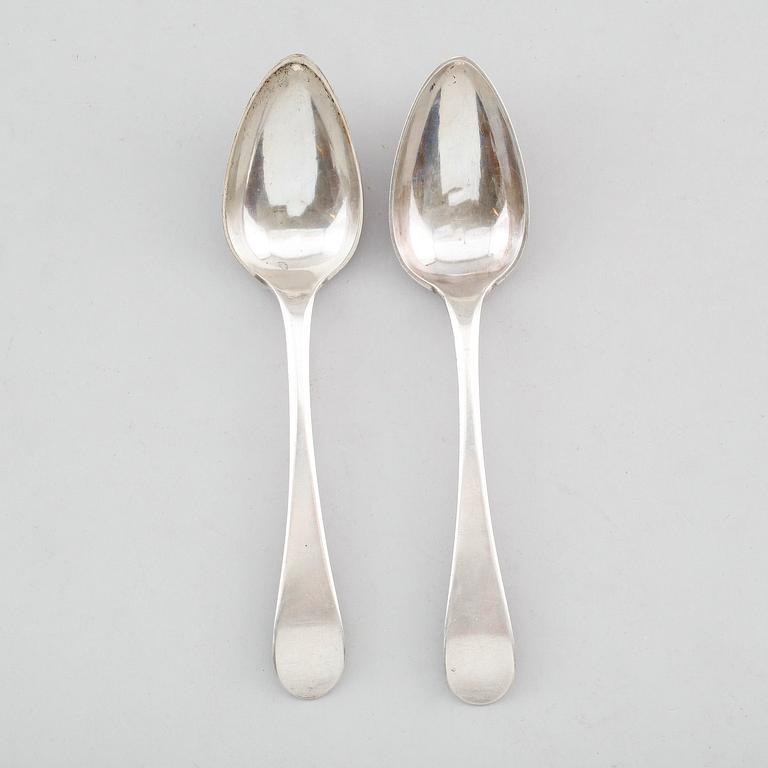 MATSKEDAR, 1 par, silver, daterade 1813, svenska importstämlar. Vikt ca 177 gram.
