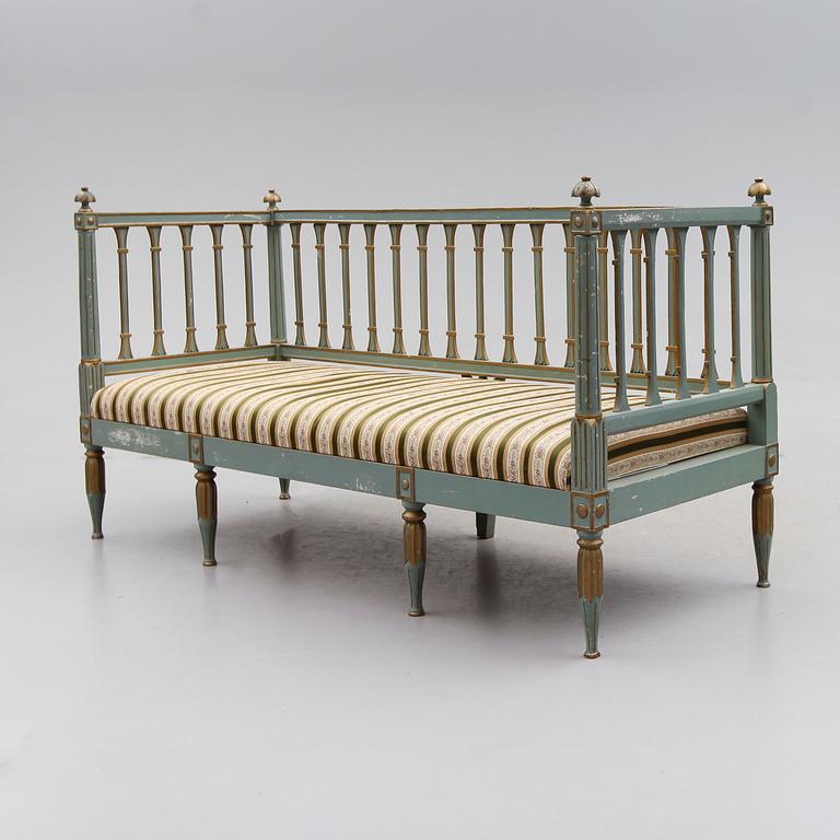 SOFFA, gustaviansk stil, 1900-talets första hälft.