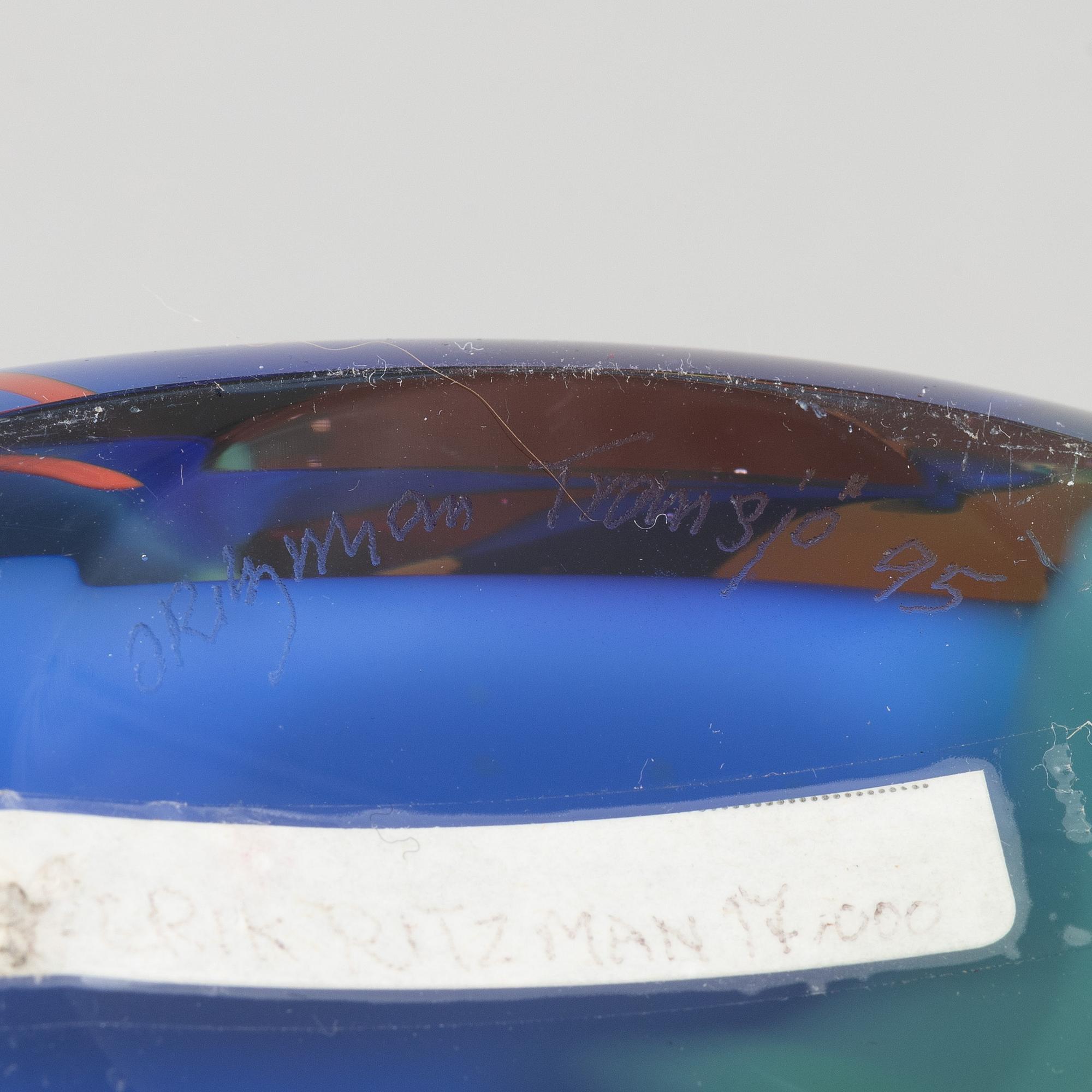 Jan-Erik Ritzman, a glass vase, Transjö 1995.