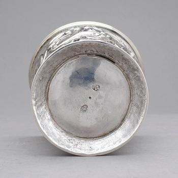 BÄGARE, Jacob Stabenau, Riga, 1712-1724. Vikt ca 158 gram.